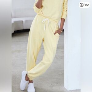 AYR The Bodega sweatpants joggers butter yellow medium casual comfy loungewear
